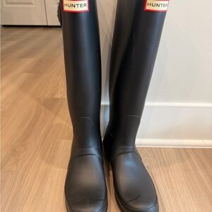 Hunter Black Tall Rain Boots